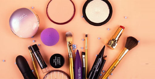 Buy make up products online in Pakistan