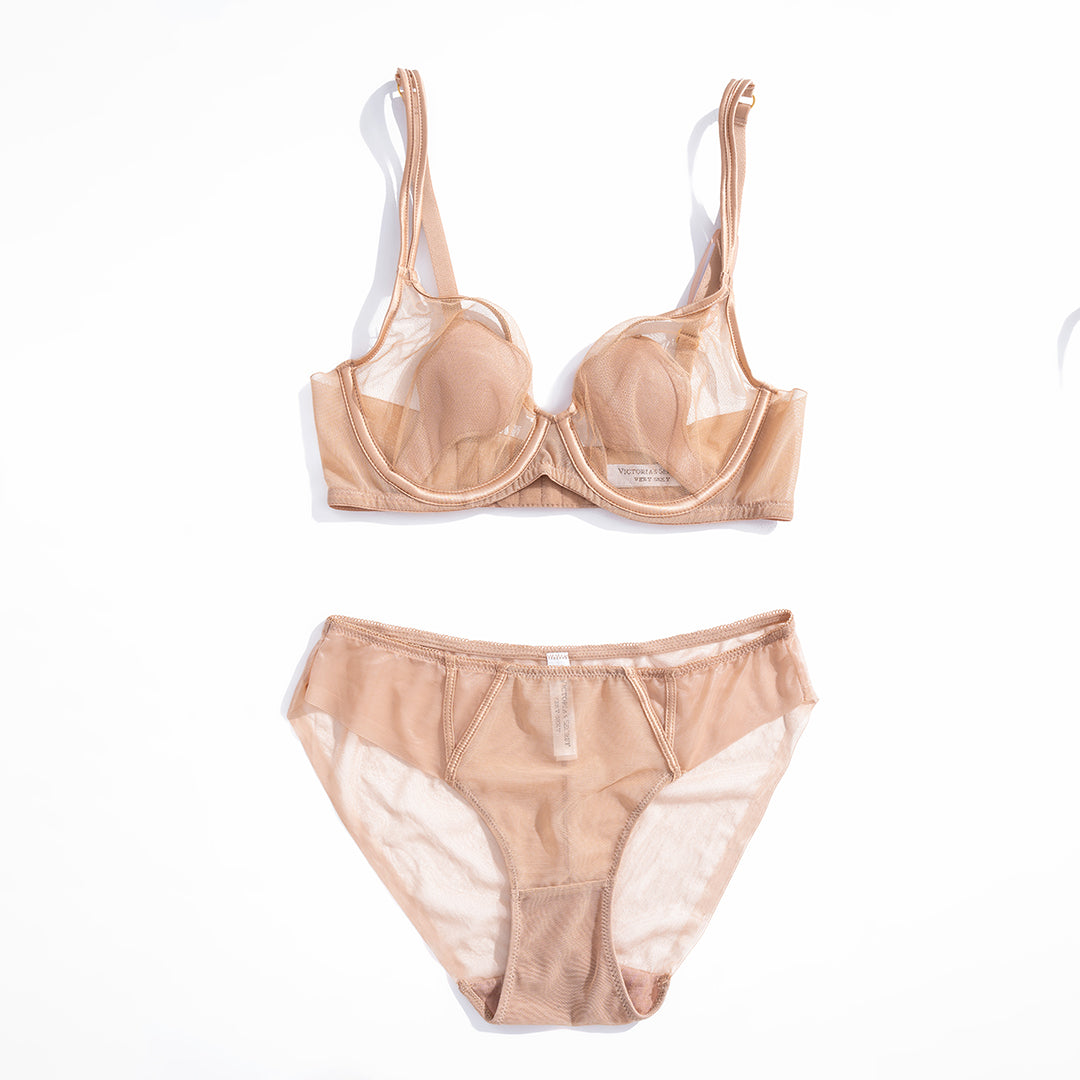 Victoria Secret T262 Bra Set