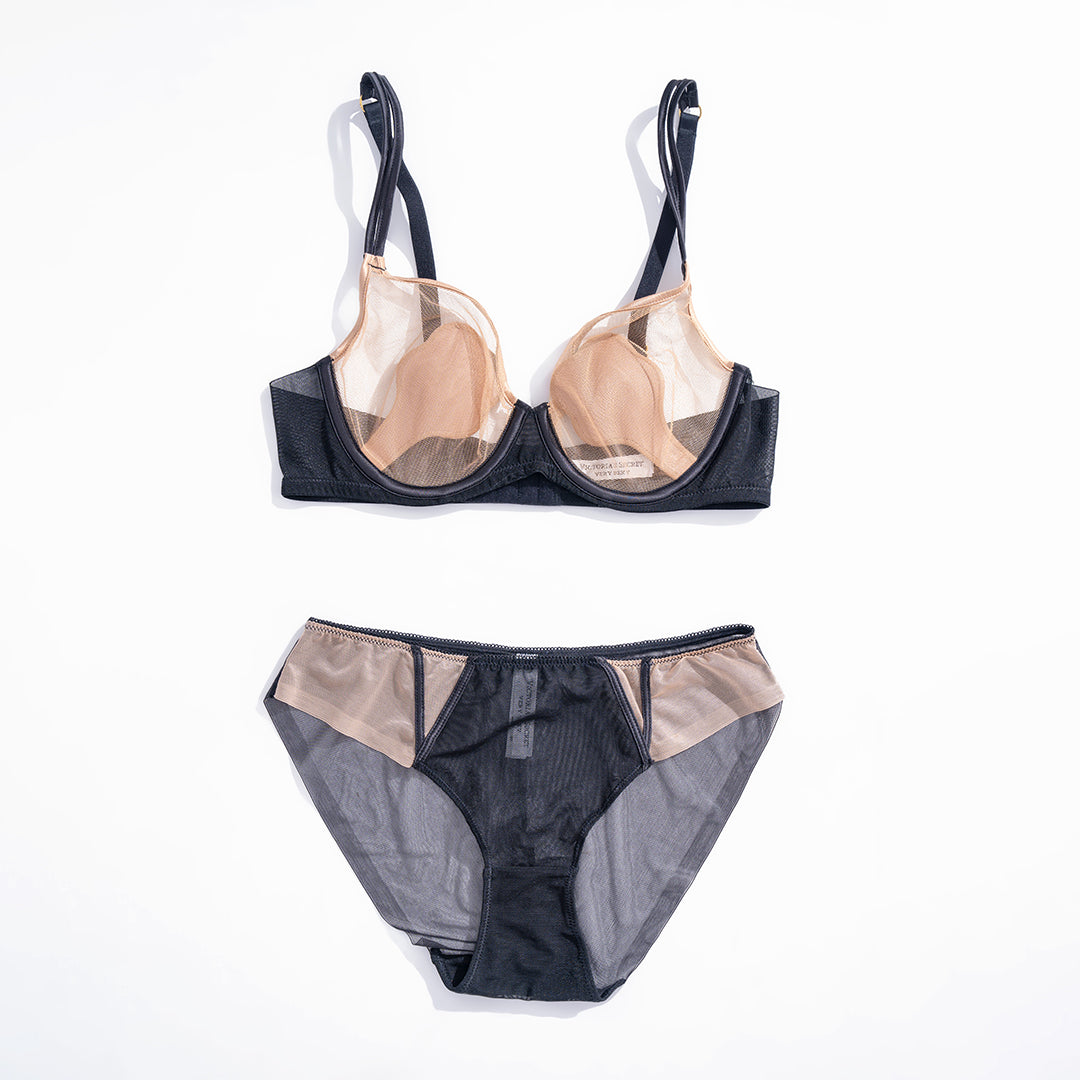 Victoria Secret T262 Bra Set