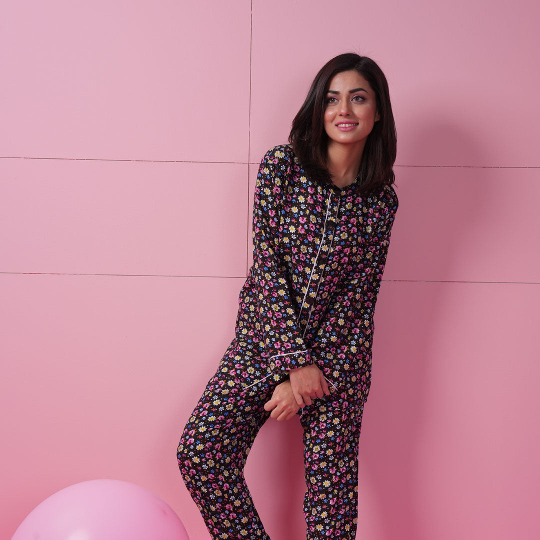 Belleza Lingerie Black Printed Woven Full Sleeve Night Suit