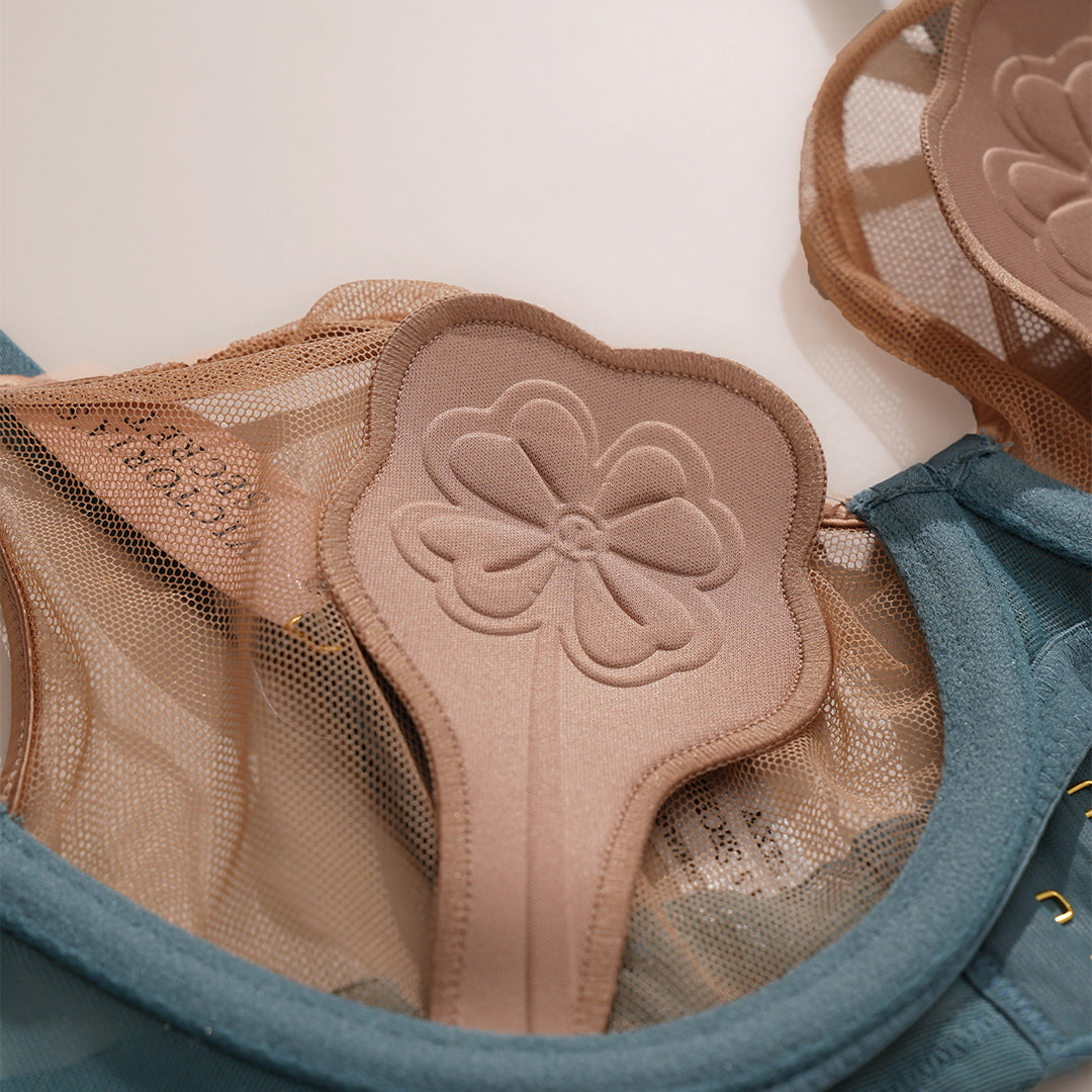 Victoria Secret T262 Bra Set