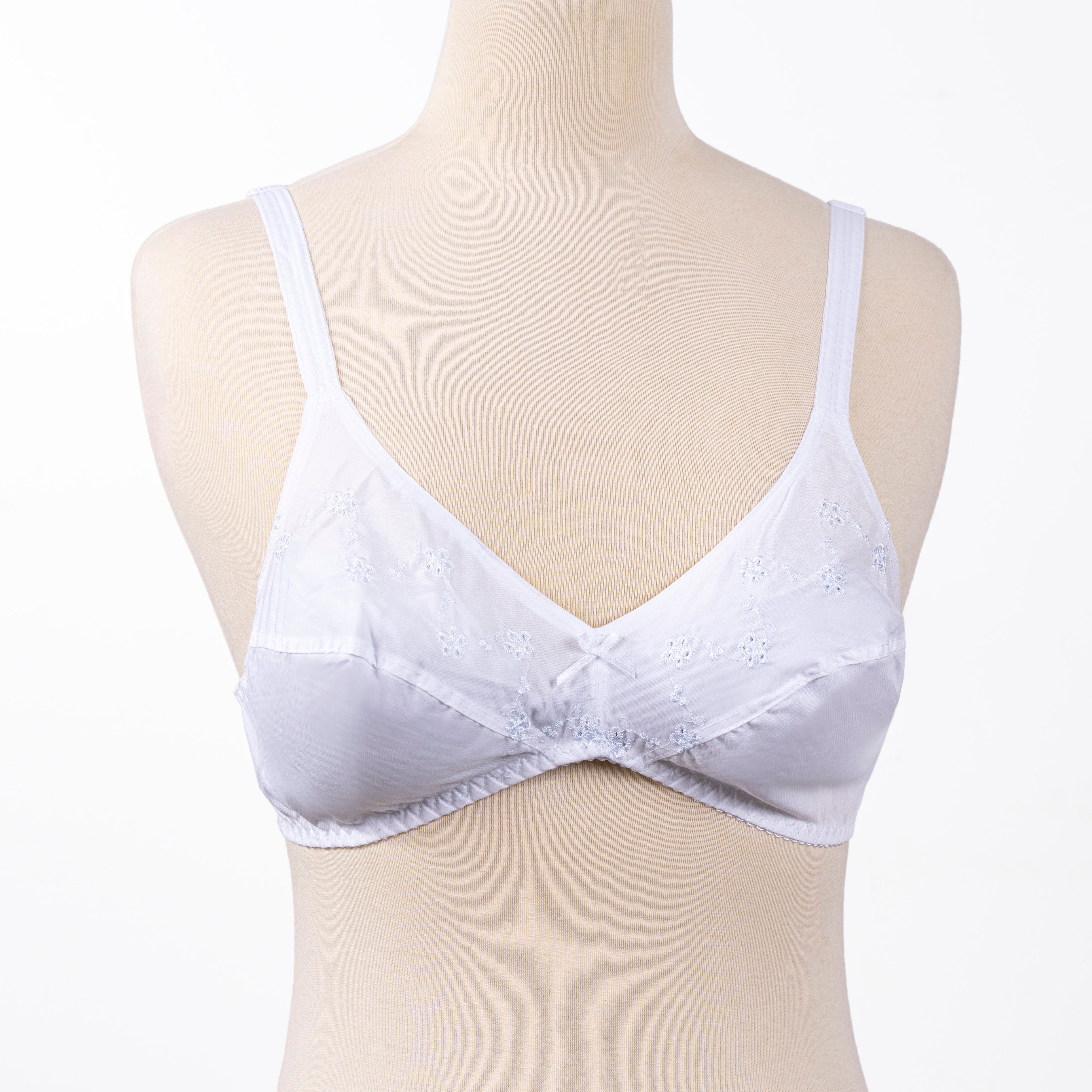 Lovable White30B Brassiere at Rs 155/piece, Pondy Bazaar, Vellore