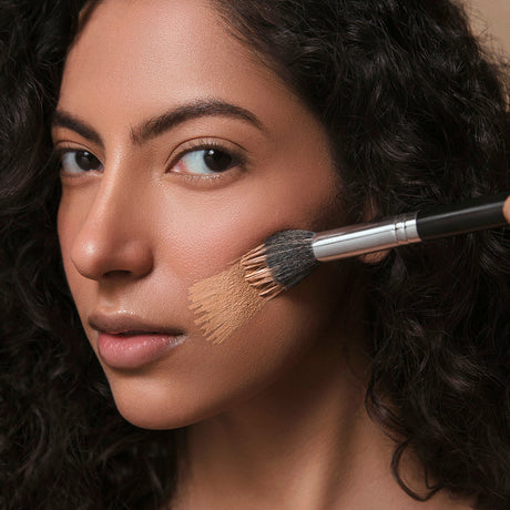 Amrij Flawless Long Lasting Foundation