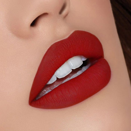 Vida Matte Lipstick 5g - 04 Runway Queen